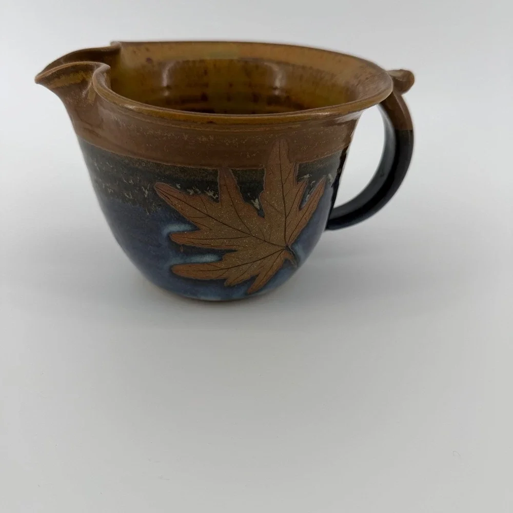 Handmade Pottery Pitcher Maple Leaf Design 2006‎ Alcwine Pottery